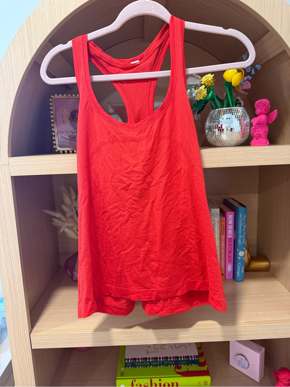Lululemon 12